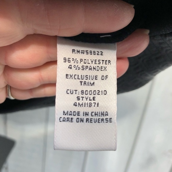 Studio M size medium Black vegan leather sleeveless top dress up or down NWT - Picture 10 of 12